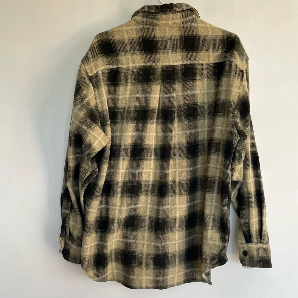 Banana Republic Cabinwear Men’s Flannel Yellow Black Button Down Shirt Size M